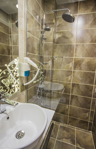 Bathroom 5, Taksim Cihangir Fidan Residence, Beyoğlu
