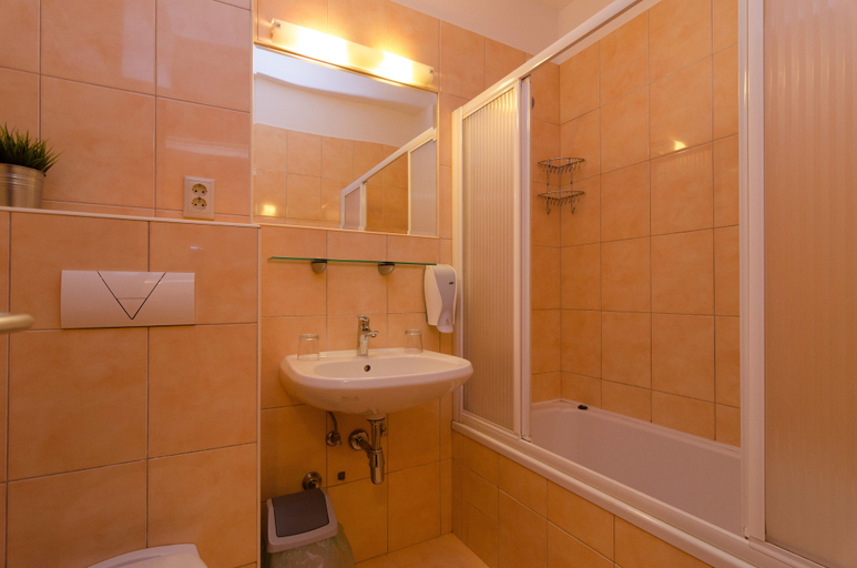 Bathroom 4, Villa Irena, Zadar