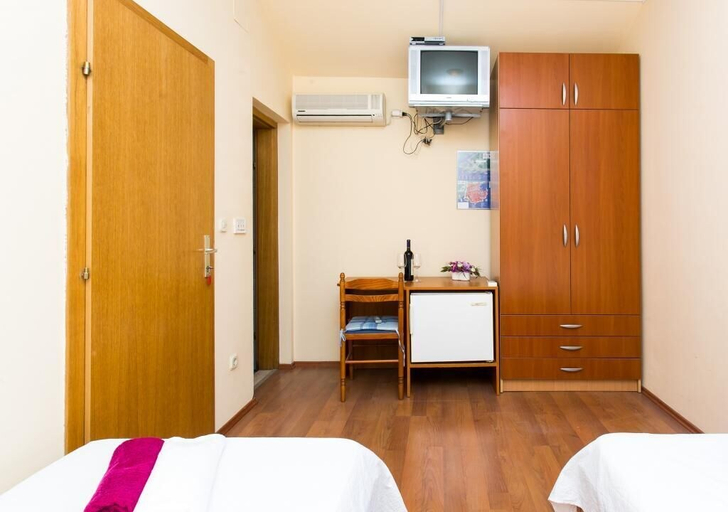 Bedroom 2, Apartment & Room Braica, Dubrovnik