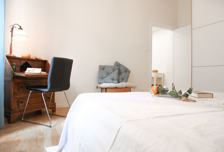 Room 4, Secret Garden Via San Rocco - Flat in Bo, Bologna