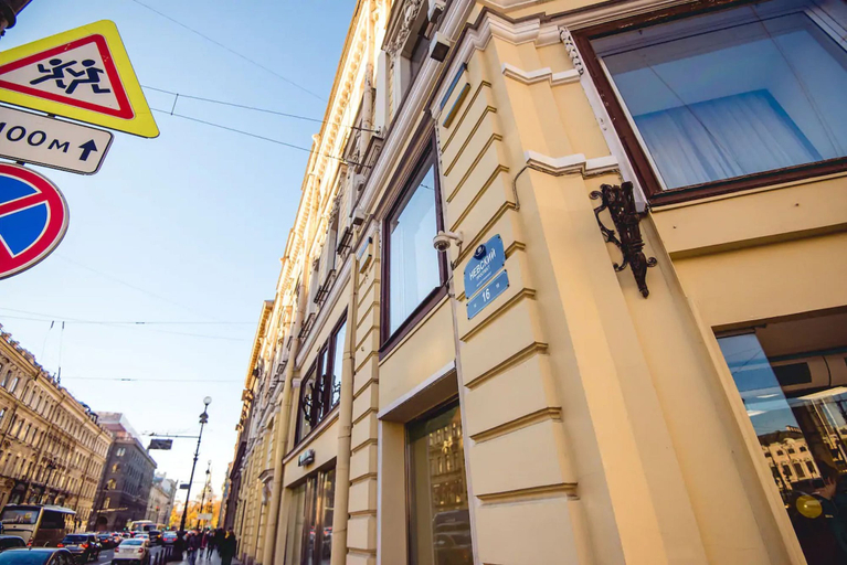 Exterior & Views, Exclusive living City Centre - Sleeps 20, Sankt-Peterburg gorsovet