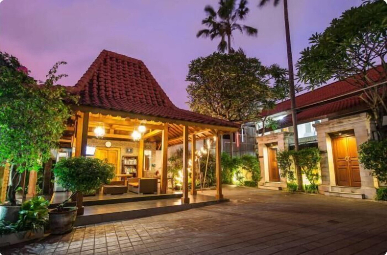 Exterior & Views, SMV -2BRPool- JEPUN · 2BR Private Pool Walk to Beach and Shops Legian, Badung
