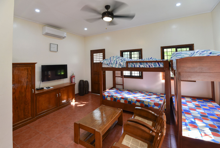 Bedroom 3, Nauvoo Farm Resort, Magalang