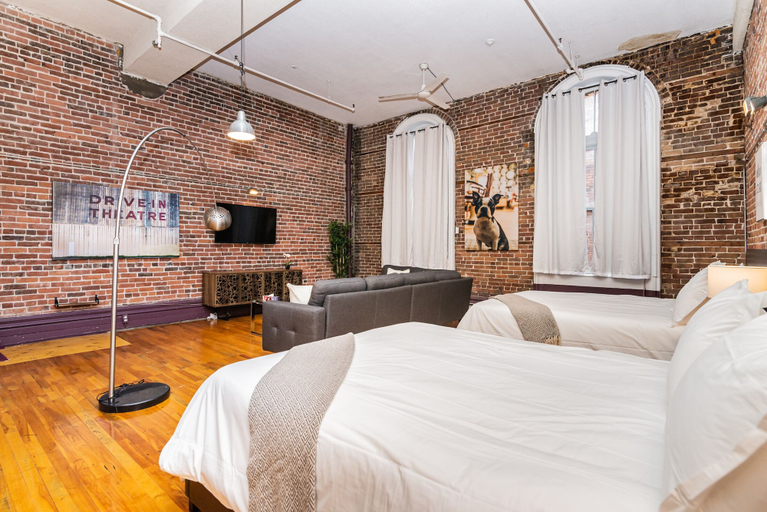 Bedroom 4, Old Port Montreal Business Apartments, Montréal