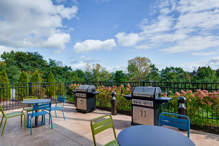 Food & Drinks 4, Home2 Suites by Hilton Dickson City Scranton, Lackawanna