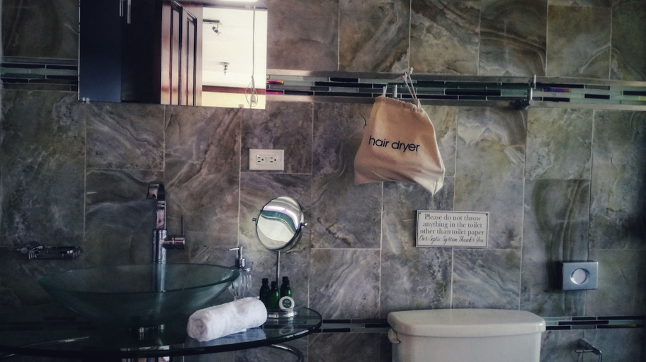 Bathroom 4, Villa Alejandro, Boquete