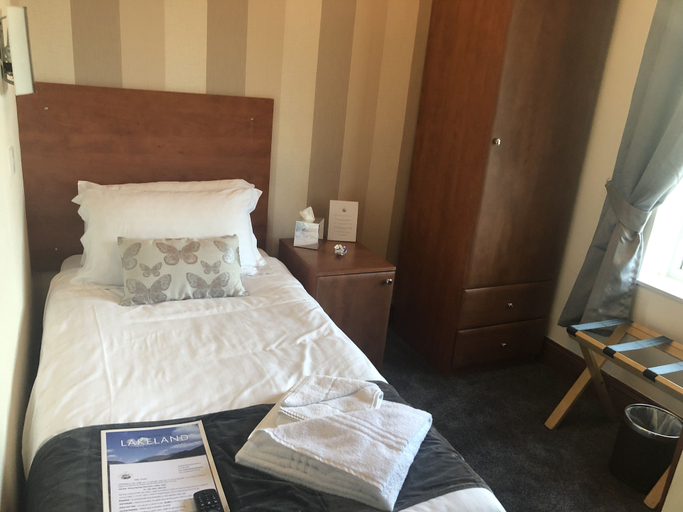 Bedroom 4, The Globe Inn, Cumbria
