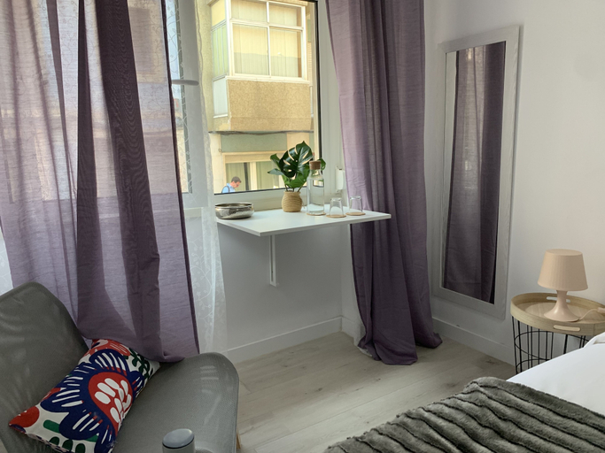 Others 5, Santo Amaro Guest House, Lisbon