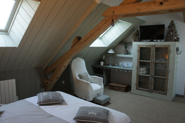 Bedroom 3, Domaine de la ferme de Ribeaufontaine, Aisne