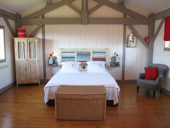 Bedroom 5, La Roulotte de la Vallée du Lot, Lot-et-Garonne