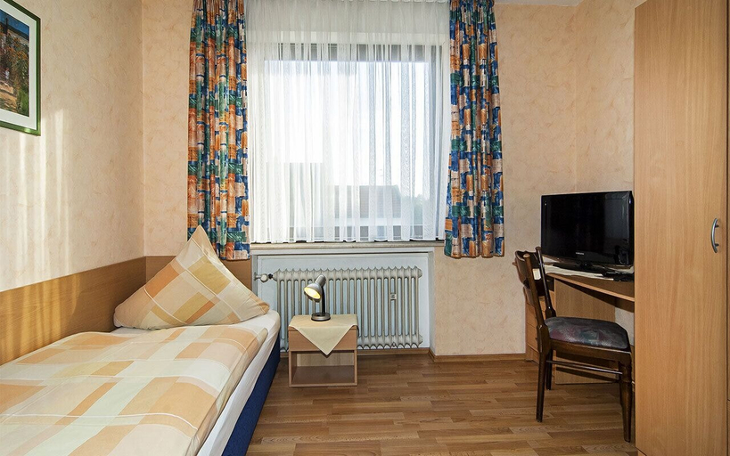 Bedroom 4, Gasthof Zum Siegburger, Kleve