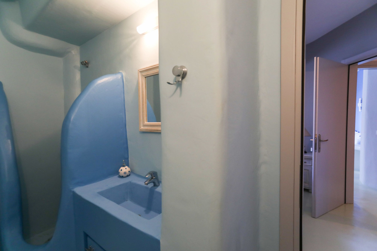 Bathroom 4, Avra House, South Aegean