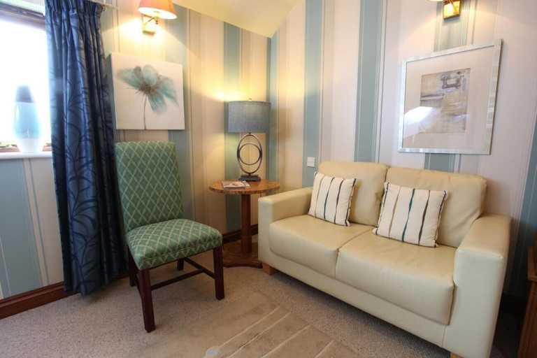 Others 5, Cornfields Hotel & Restaurant, Bedfordshire
