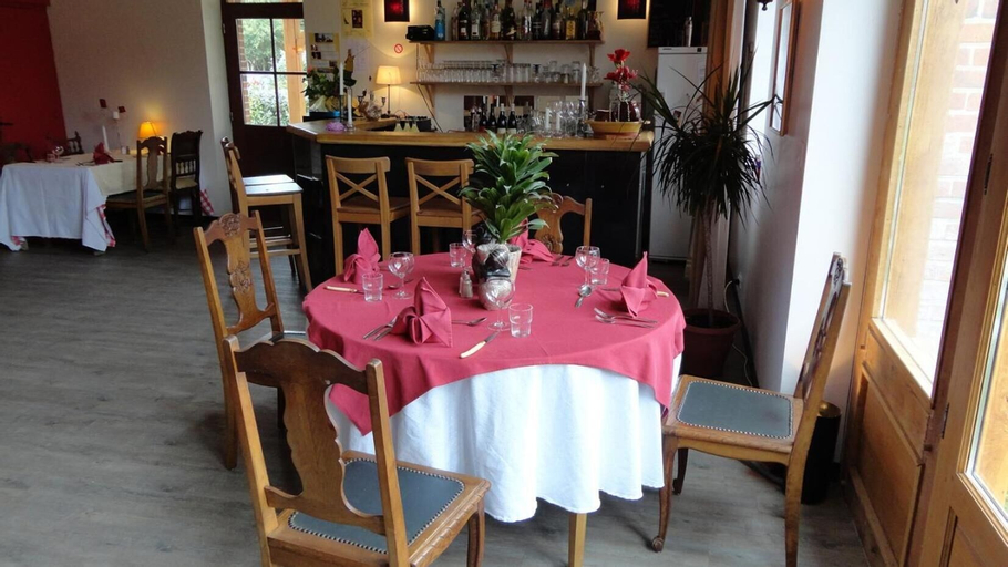 Dining Room 18