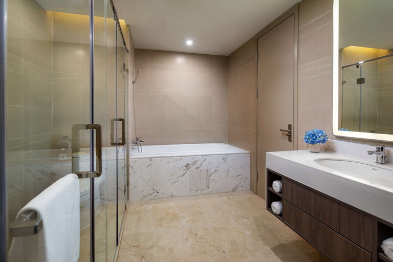 Bathroom, Ramada Encore Chongqing Yubei, Chongqing