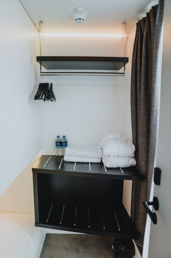 Others 4, This Hostel, Amsterdam