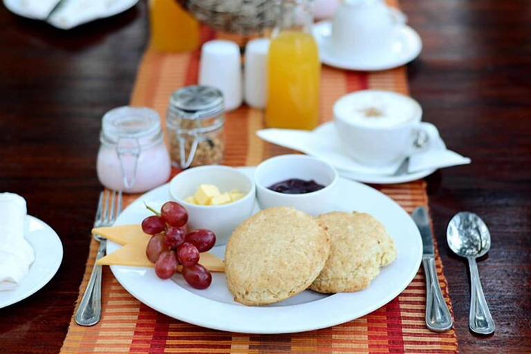 Food & Drinks 4, The Moon and Sixpence Garden Guest House, West Rand