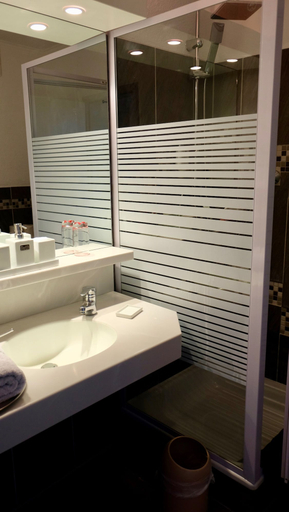 Bathroom 5, Hotel Seeblick Försterhaus, Rendsburg-Eckernförde