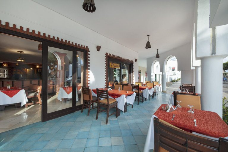 Food & Drinks 5, Mogador Al Madina, Agadir-Ida ou Tanane