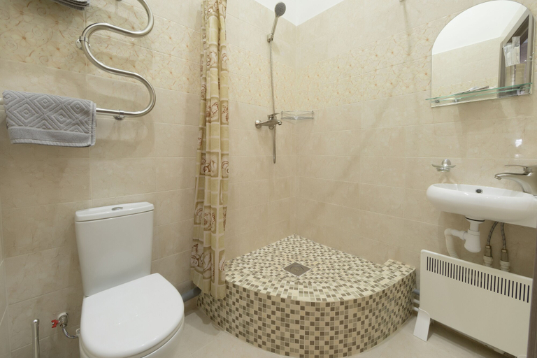 Bathroom 3, Roth & Rubinstein Mini Hotel, Sankt-Peterburg gorsovet