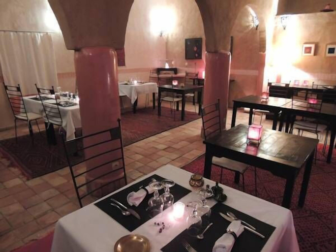 Food & Drinks 4, Dar Qamar, Zagora