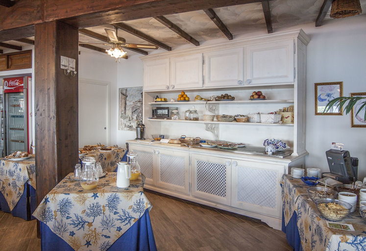Food & Drinks 5, Villaggio Innamorata - Villa Quintavalle, Livorno