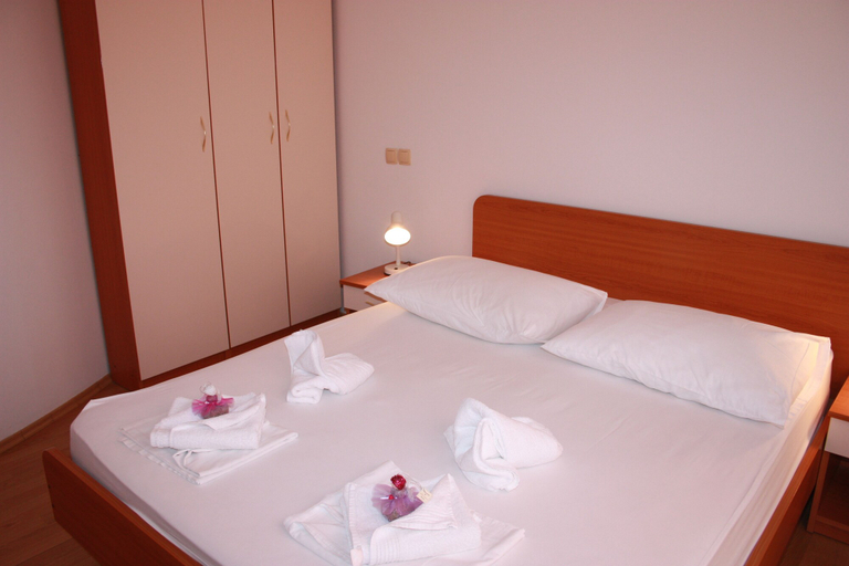 Bedroom 2, Apartments Ivan, Omiš