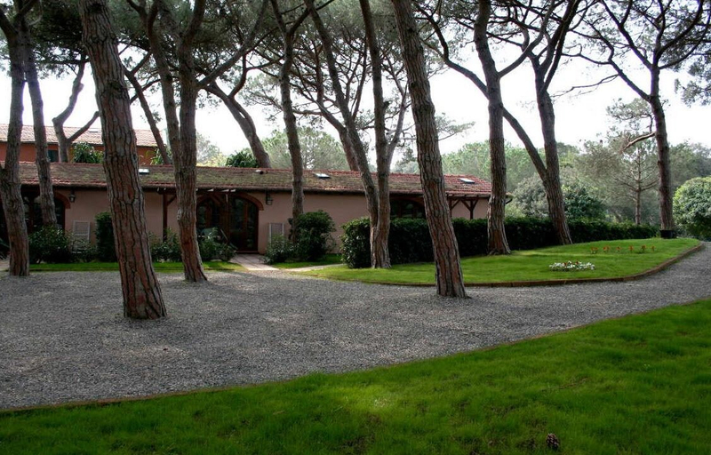 Others 4, Villa Bolgherello, Livorno