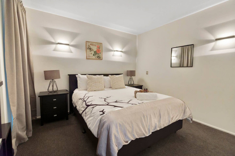 Bedroom 2, Awesome Central Wellington Apartment, Wellington