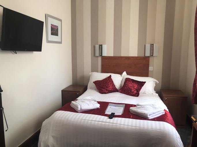 Bedroom 5, The Globe Inn, Cumbria