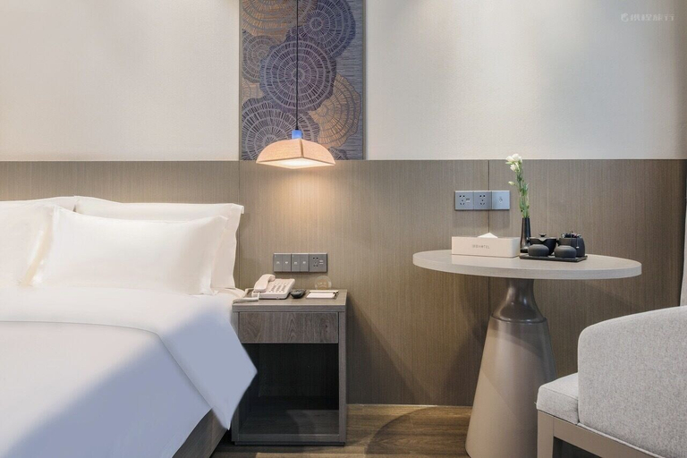 Bedroom 2, Jinzhu Hotel, Chengdu