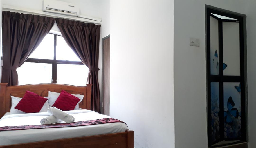 Bedroom 5