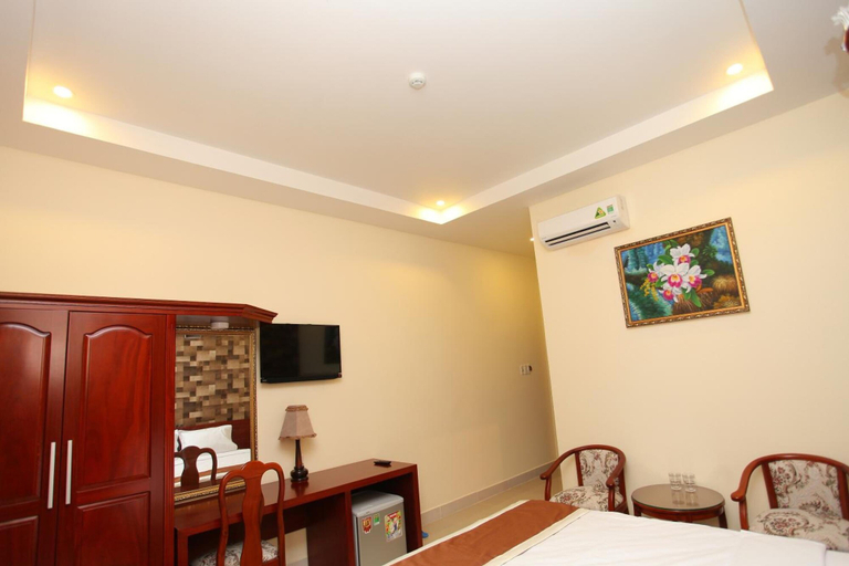 Bedroom 3, Nhat Minh Hotel, La Gi