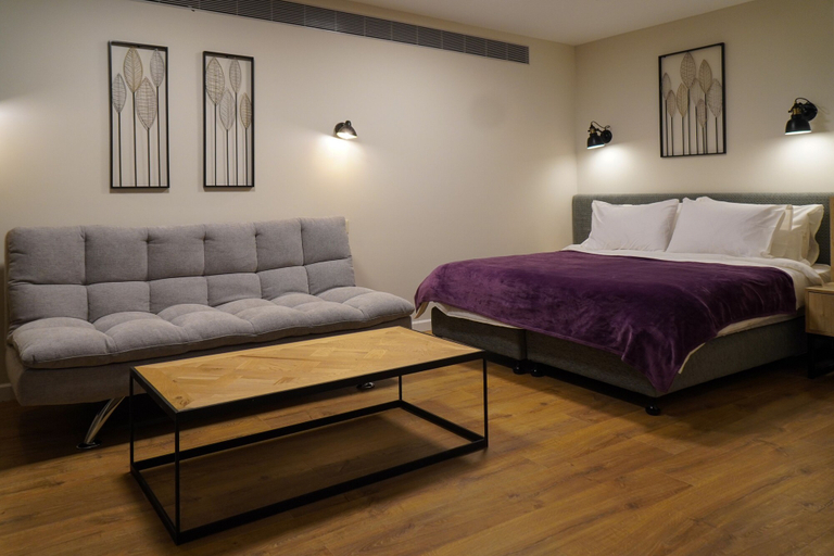 Bedroom 4, Apartique Hotel, Jerusalem