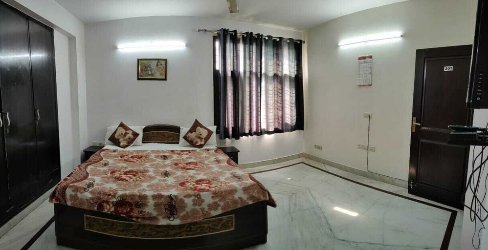 Bedroom 2, ADB Rooms Knights Inn, Delhi