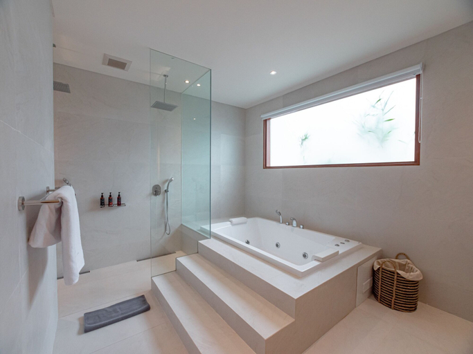 Bathroom 4, Arama Villas, Badung