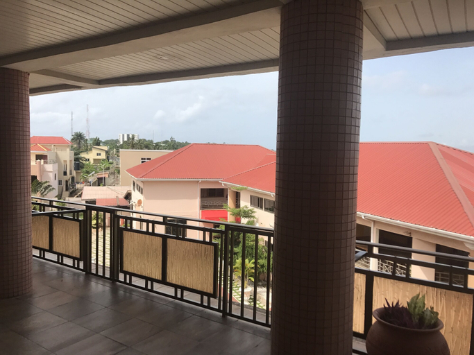 Others 5, Akroma Plaza, Shama Ahanta East