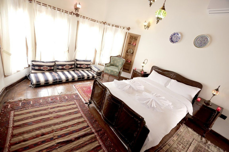 Bedroom 4, Kadilar Pasazade Konagi Butik Otel, Ödemiş