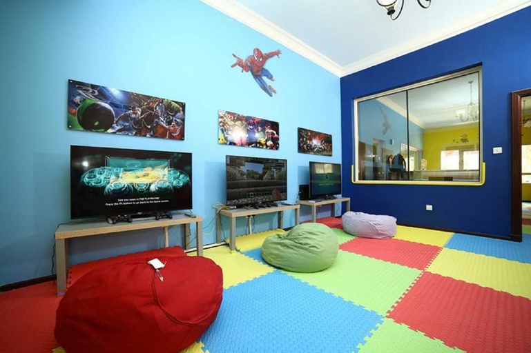 Bedroom 2, RURU Tower, Manama