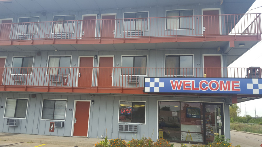 Exterior & Views 5, Travel Inn, Cincinnati