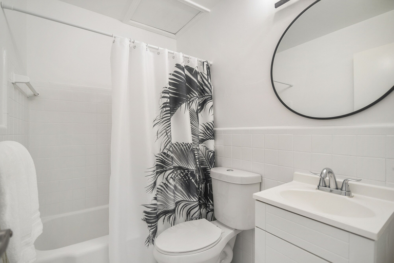 Bathroom 4, Alani Bay Premium Condos, Broward