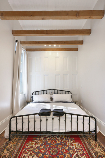 Bedroom 2, Historic Garden Dist. Victorian Mansion, Orleans