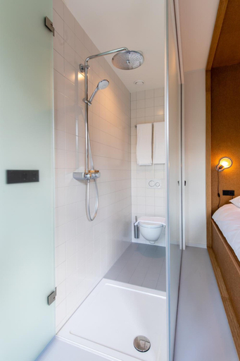 Bathroom 4, the bellhop hotel, Rotterdam