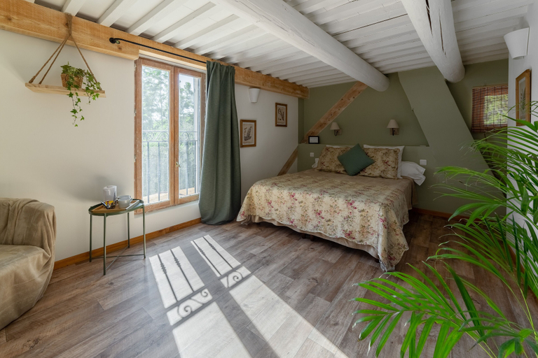 Bedroom 2, Mas des Cerisiers, Vaucluse