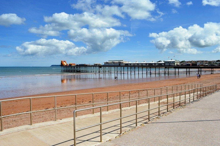 Others 5, Seaways, Torbay