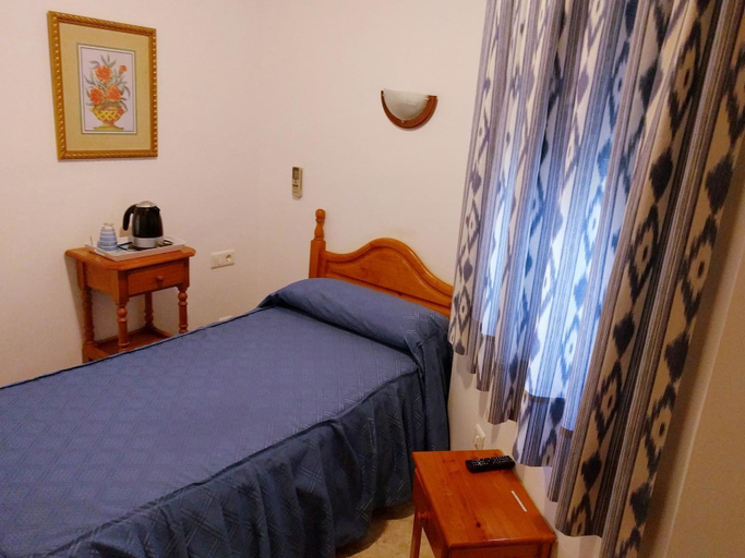 Bedroom 4, Hostal Andalucia, Málaga