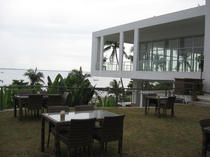 Food & Drinks 5, Chateau By The Sea, Lapu-Lapu City