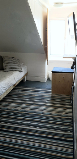 Others 5, Bunkhouse Bournemouth - Hostel, Poole