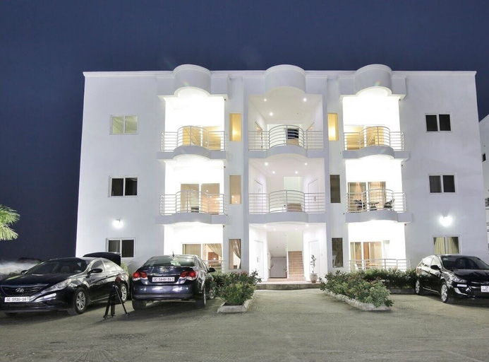 Exterior & Views, St Georges, Akwapim South