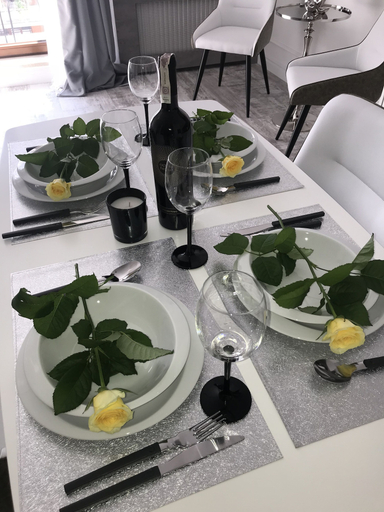 Food & Drinks 5, Good Time Apartment, Warsaw